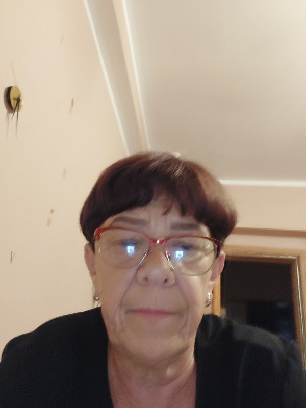 Foto 66b73056edcea