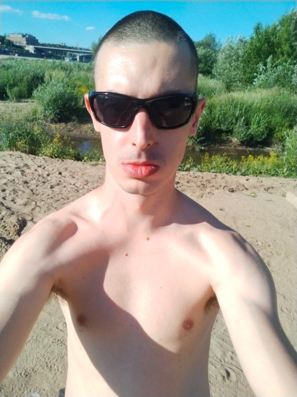 Foto 6759d4fc125c9