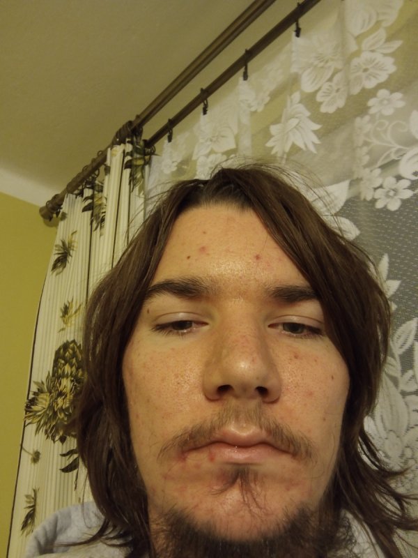 Foto 67719540ef436