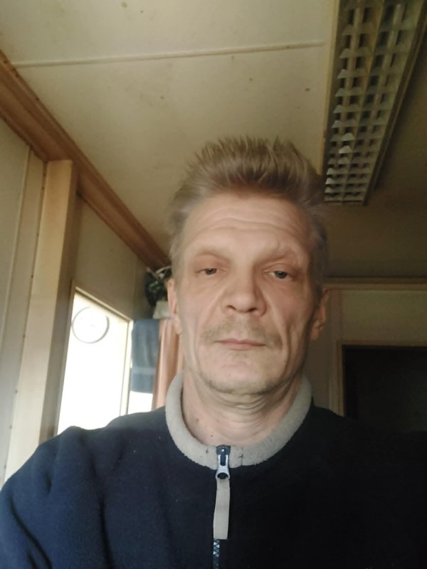 Foto 67b23c6d7fe8d